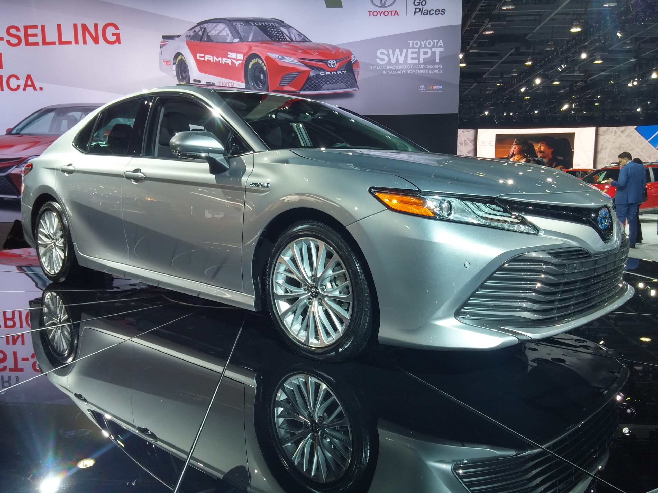 The new Camry looks... sexy? - Vicarious Magazine