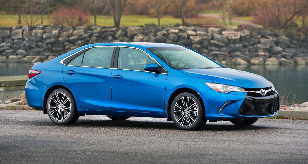 Test Drive: 2017 Toyota Camry and Camry Hybrid | Vicarious Magazine