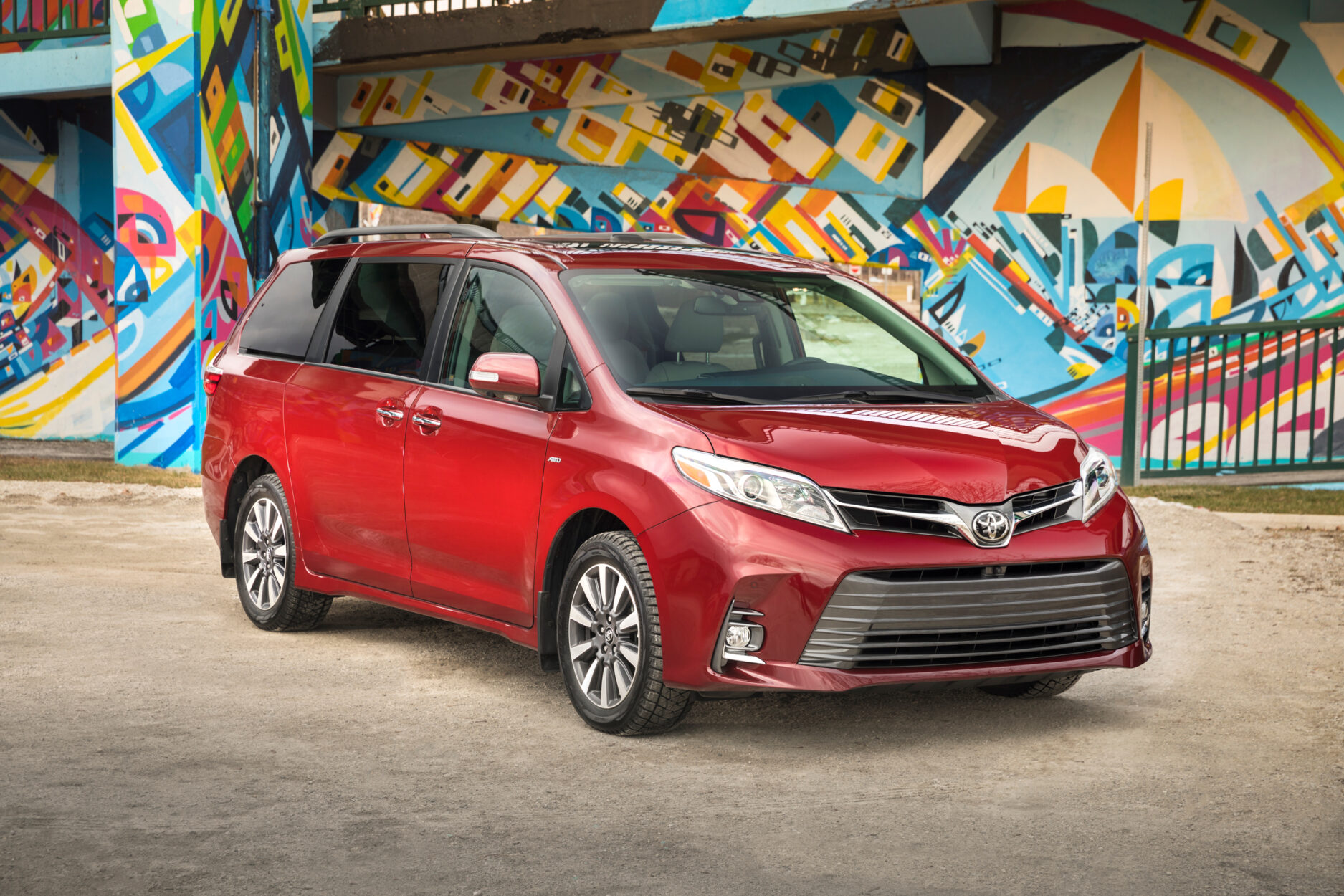 test-drive-2018-toyota-sienna-xle-awd-vicariousmag