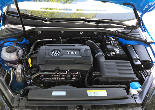 2021-Volkswagen-GTI-engine