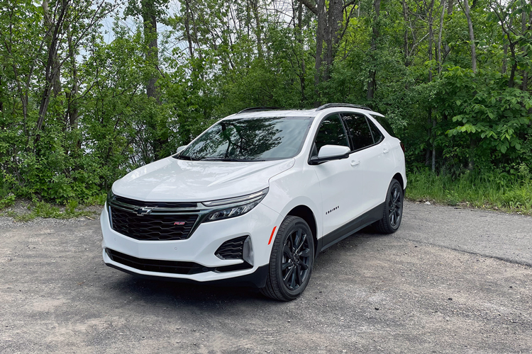 Road Test: 2022 Chevrolet Equinox Awd Rs - Vicarious Magazine