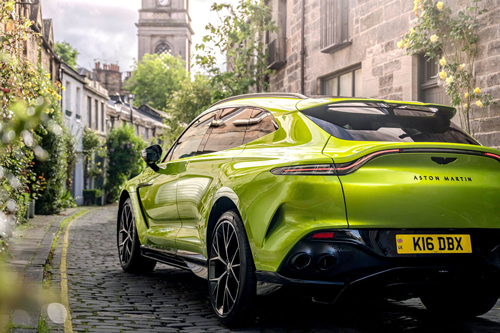 2025-Aston-Martin-DBX707-6