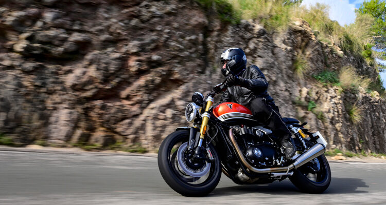 2025-Triumph-Speed-Twin-1200RS