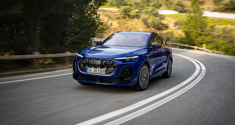 2025-Audi-SQ5-Ultra-Blue